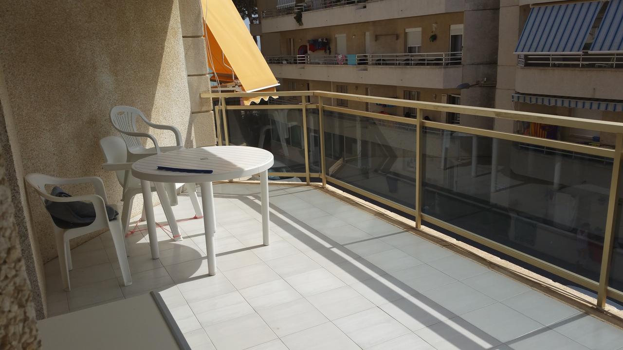 Apartamentos Versailles Вилафортуни Экстерьер фото